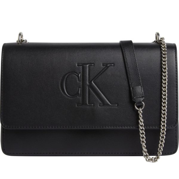 sculpted flap deboss crossbody Rabatt